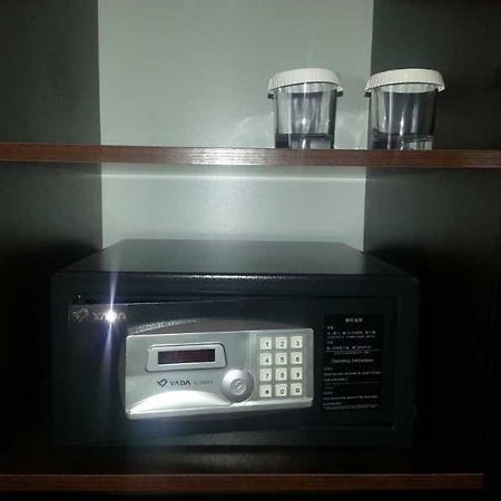 Royal Petrol Hotel Taldykorgan Δωμάτιο φωτογραφία