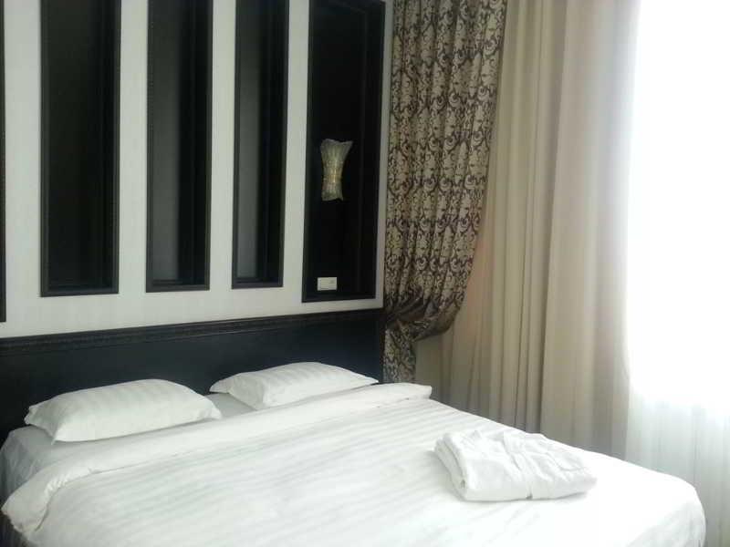 Royal Petrol Hotel Taldykorgan Εξωτερικό φωτογραφία